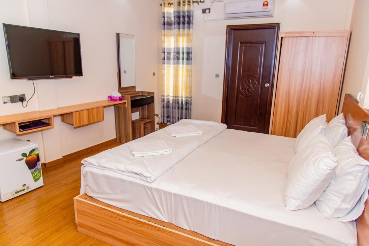 Aasna Inn Thulusdhoo Exteriör bild