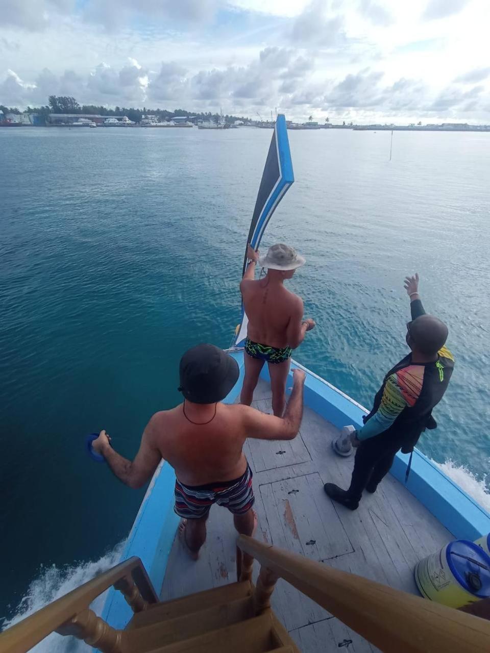 Aasna Inn Thulusdhoo Exteriör bild