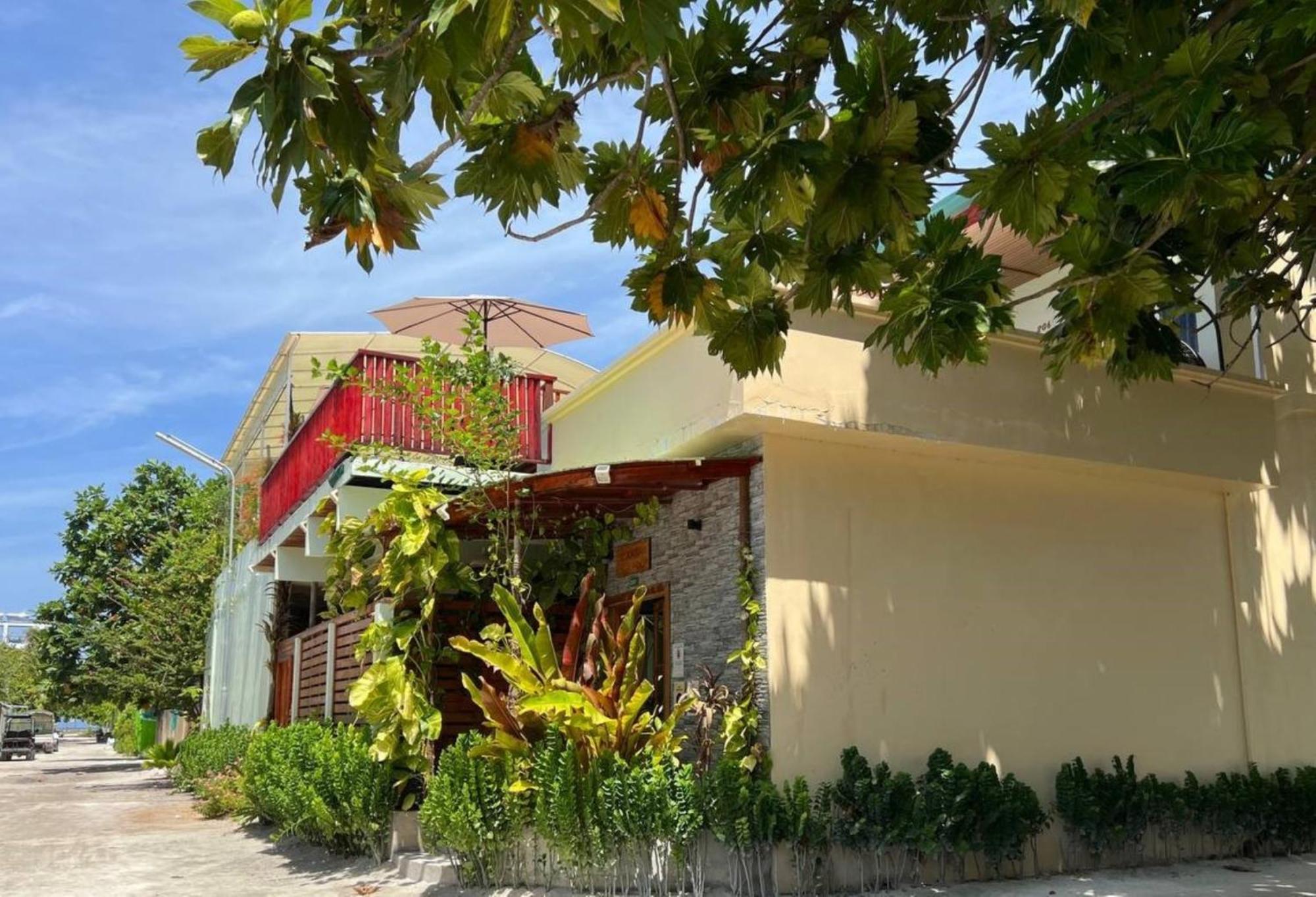 Aasna Inn Thulusdhoo Exteriör bild